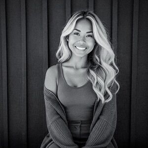 Meet your Posher, Lynna